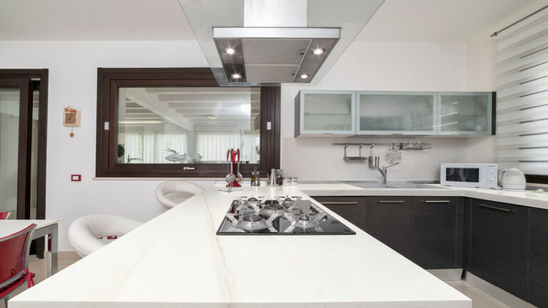 lasa white int2 — keralini