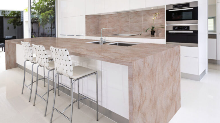 m 723 kitchen 1024×576.jpg