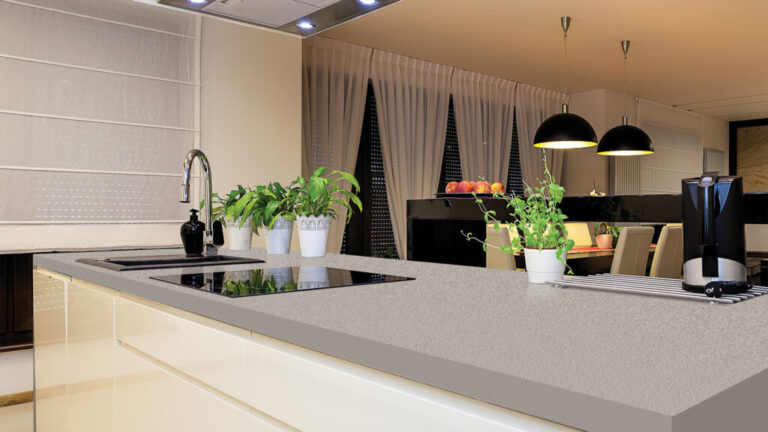 s 218 kitchen 1024×576.jpg